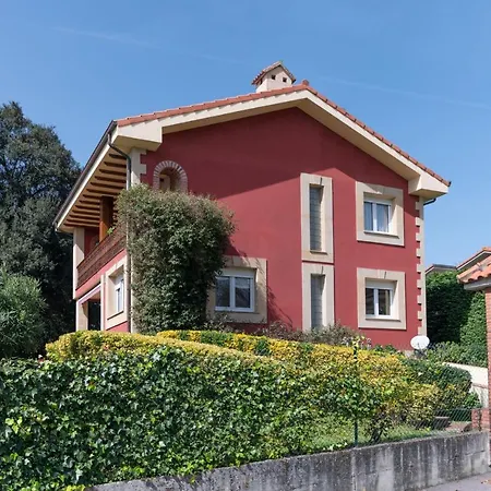 Coastal Retreat By Fidalsa Somo